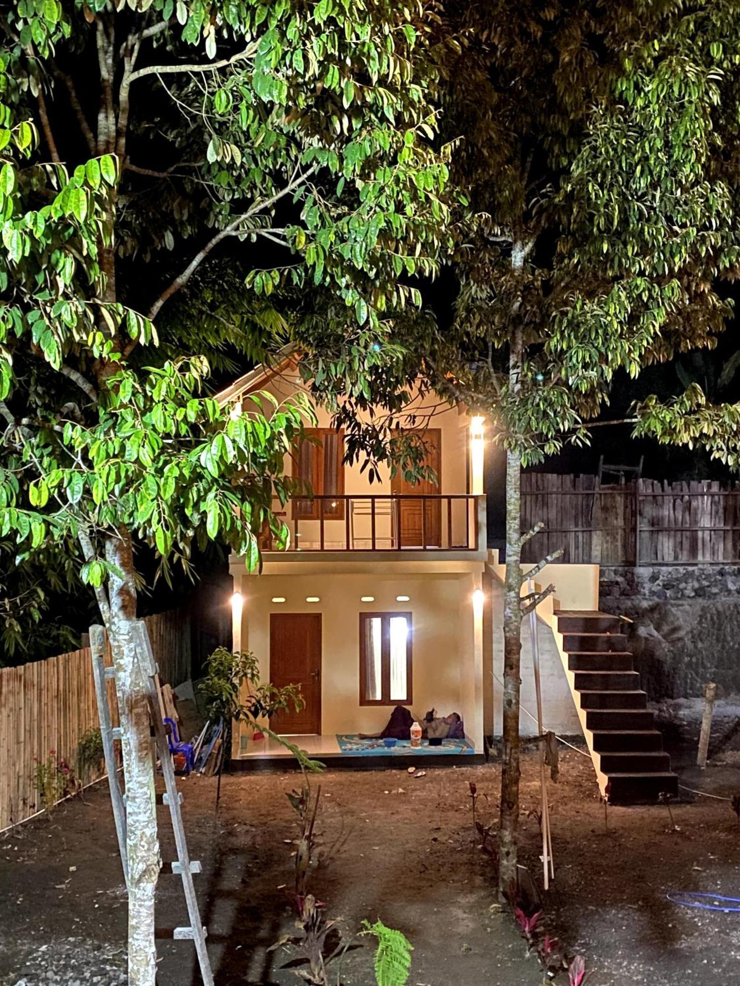 Avocado Homestay Тетебату Екстериор снимка